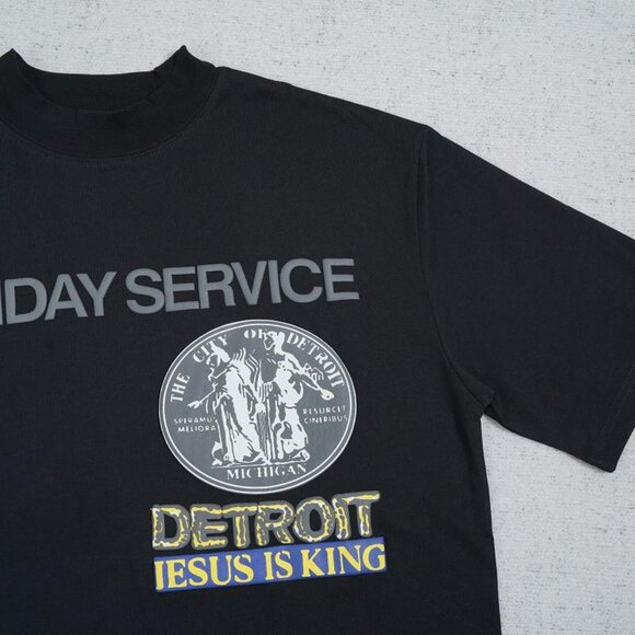 Kanye West Jesus Is King Sunday Servicedetroit Merch Tee - Picture 4 of 6
